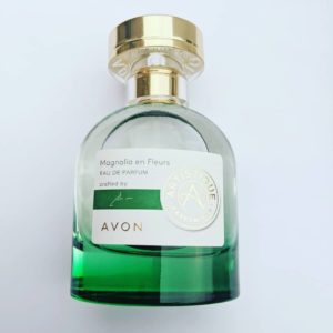 Avon Magnolia en Fleurs